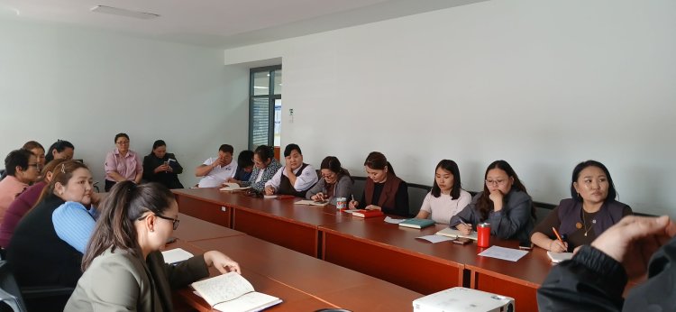 Стандарт, хэмжил зүйн хэлтсээс “Чанарын менежментийн тогтолцоог нэвтрүүлэх нь” сэдвээр албан хаагчдад сургалт зохион байгууллаа.